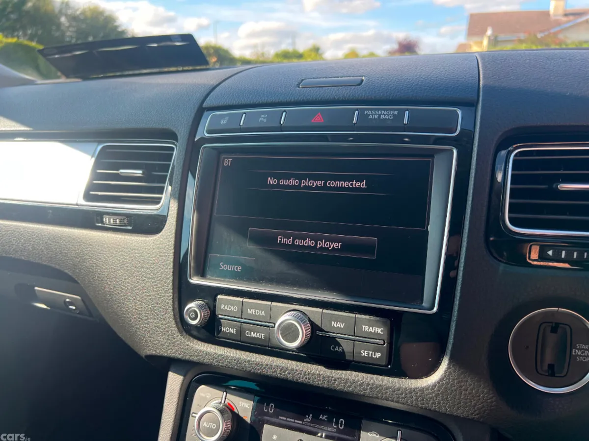 Volkswagen Touareg SUV, Diesel, 2017, Grey