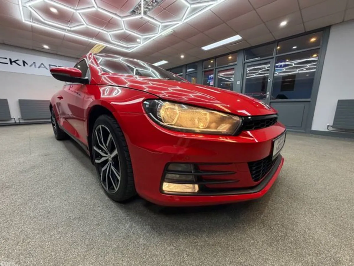 Volkswagen Scirocco Coupe, Diesel, 2017, Red
