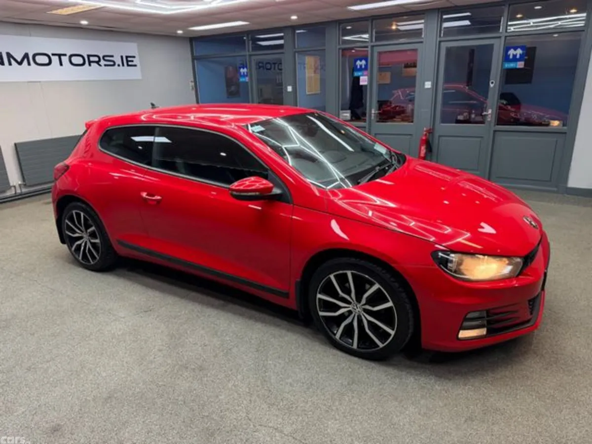 Volkswagen Scirocco Coupe, Diesel, 2017, Red