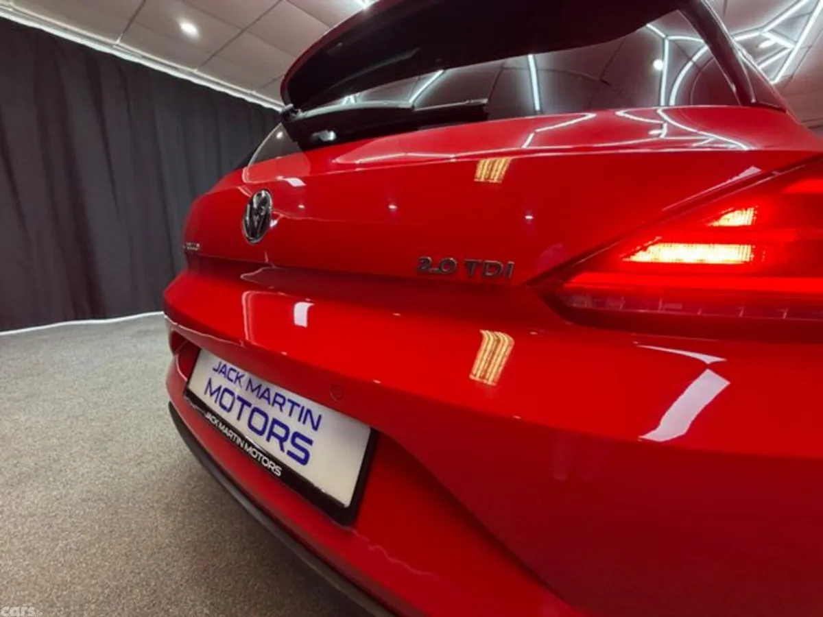 Volkswagen Scirocco Coupe, Diesel, 2017, Red