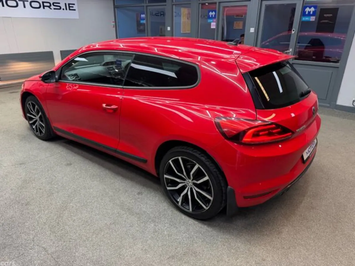 Volkswagen Scirocco Coupe, Diesel, 2017, Red