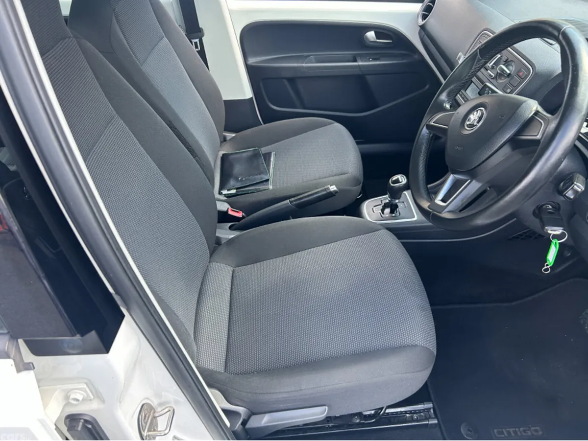 Skoda Citigo Hatchback, Petrol, 2015, White