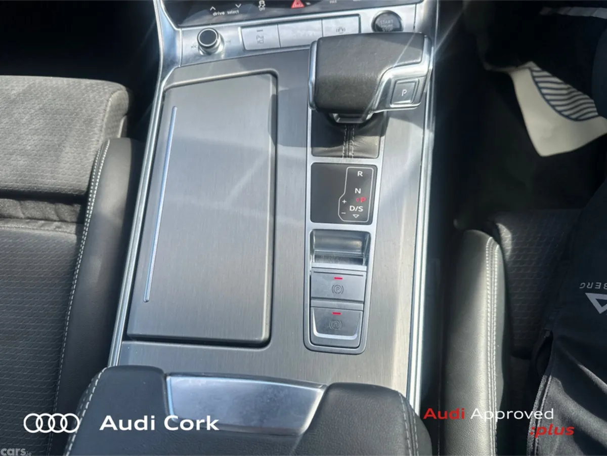 Audi A6 Saloon, Diesel, 2022, Blue