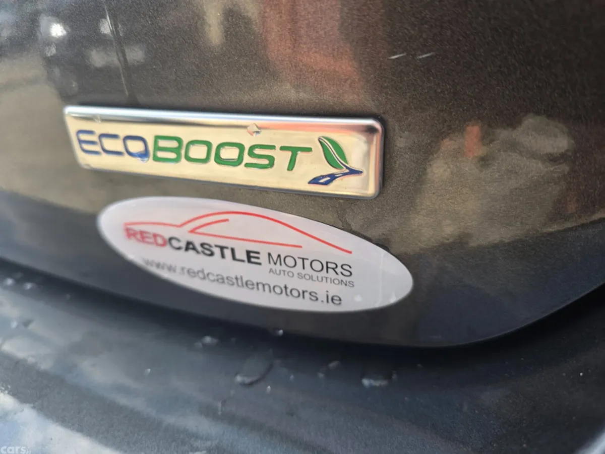 Ford Focus Hatchback, Petrol, 2018, Grey