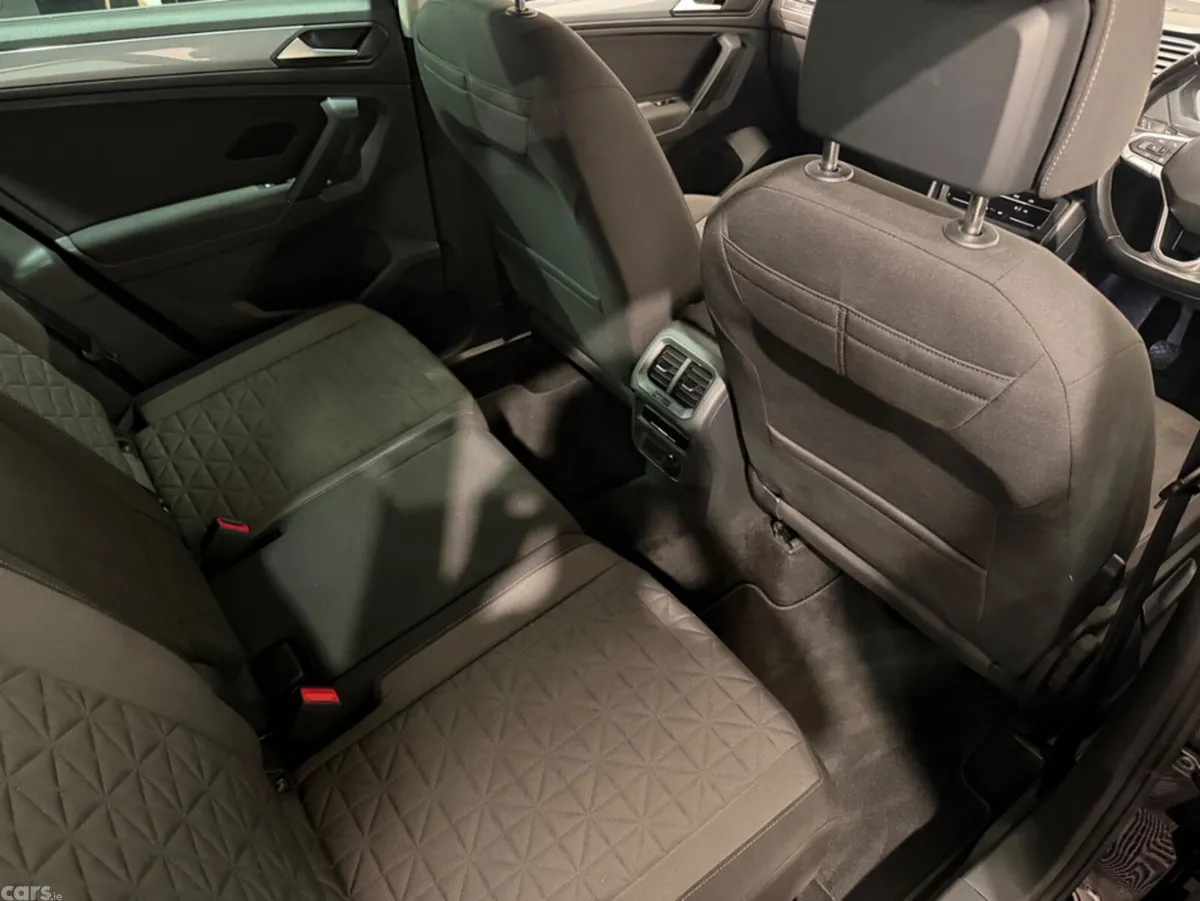 Volkswagen Tiguan SUV, Diesel, 2023, Black
