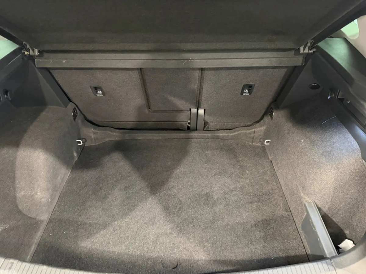 Volkswagen Tiguan SUV, Diesel, 2023, Black