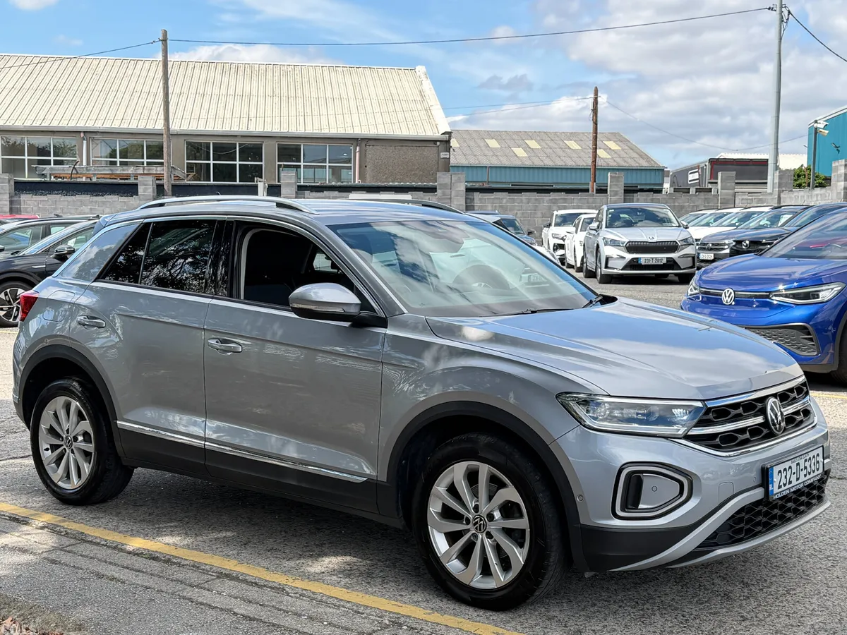 Volkswagen T-Roc SUV, Petrol, 2023, Grey