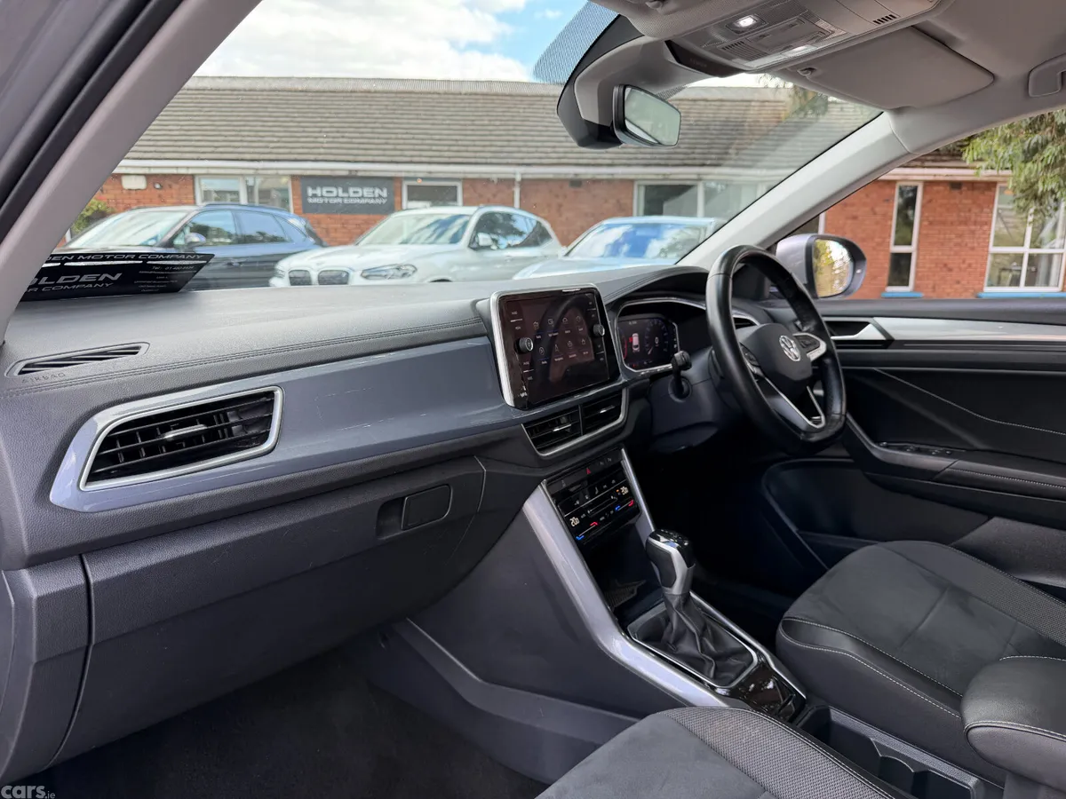 Volkswagen T-Roc SUV, Petrol, 2023, Grey