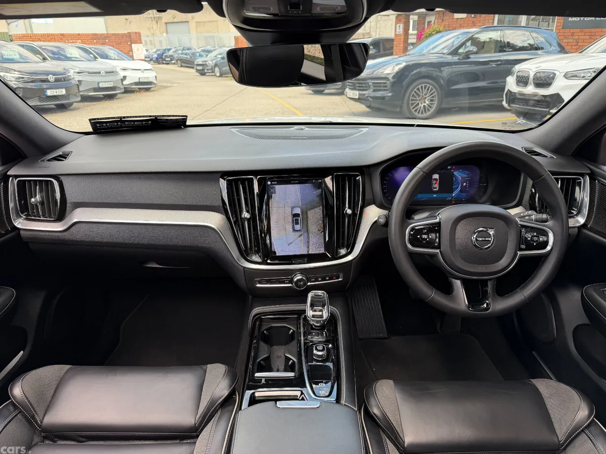 Volvo V60 Estate, Petrol Plug-in Hybrid, 2022, White