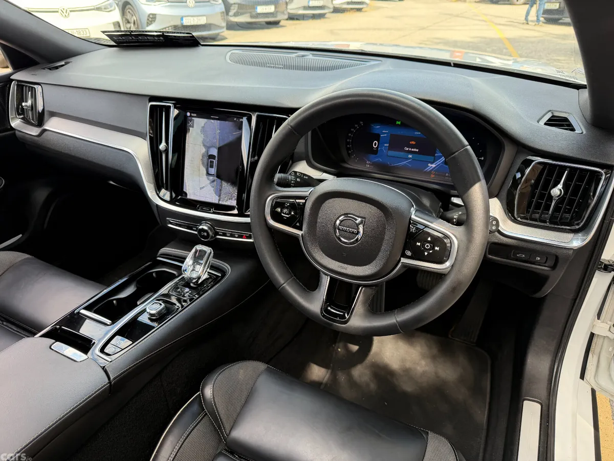 Volvo V60 Estate, Petrol Plug-in Hybrid, 2022, White