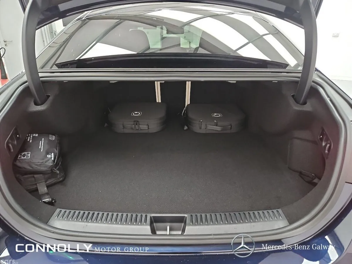 Mercedes-Benz E-Class Saloon, Diesel Plug-in Hybrid, 2027, Blue