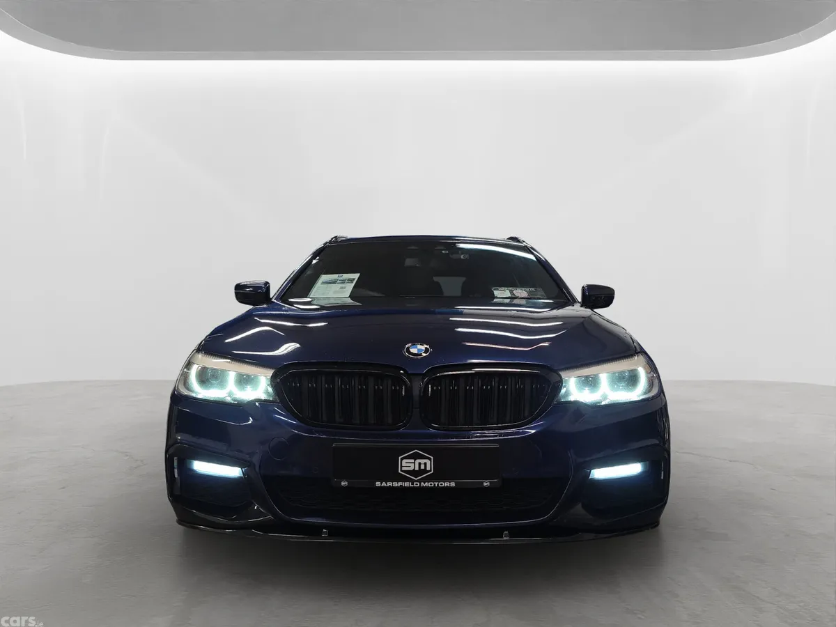 BMW 5-Series Estate, Diesel, 2019, Blue