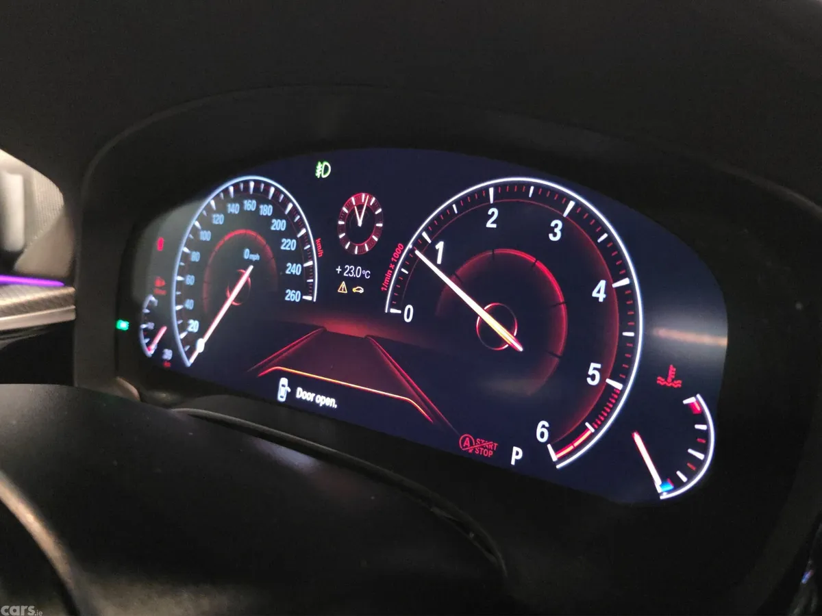 BMW 5-Series Estate, Diesel, 2019, Blue
