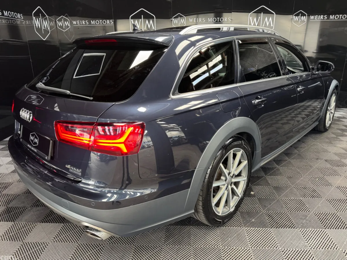 Audi A6 Estate, Diesel, 2017, Blue