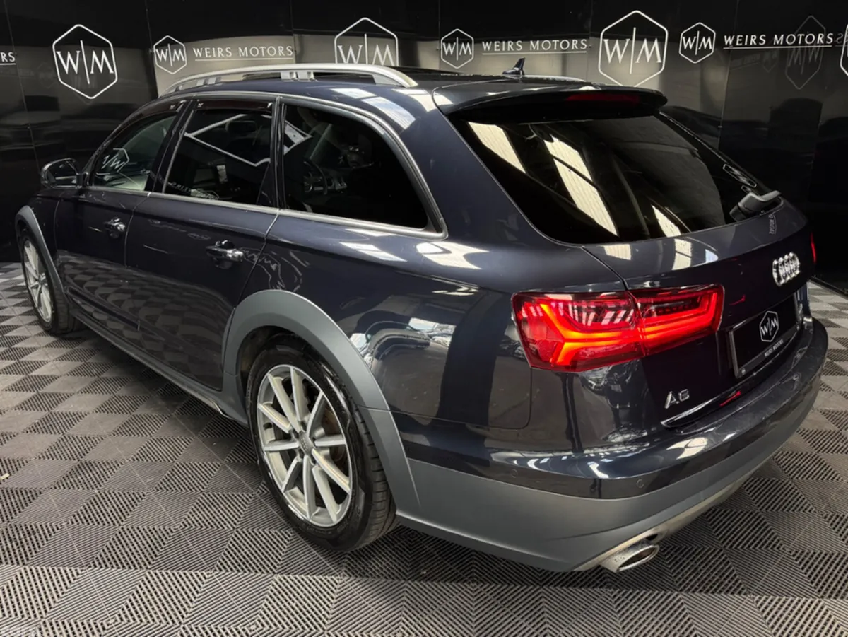 Audi A6 Estate, Diesel, 2017, Blue