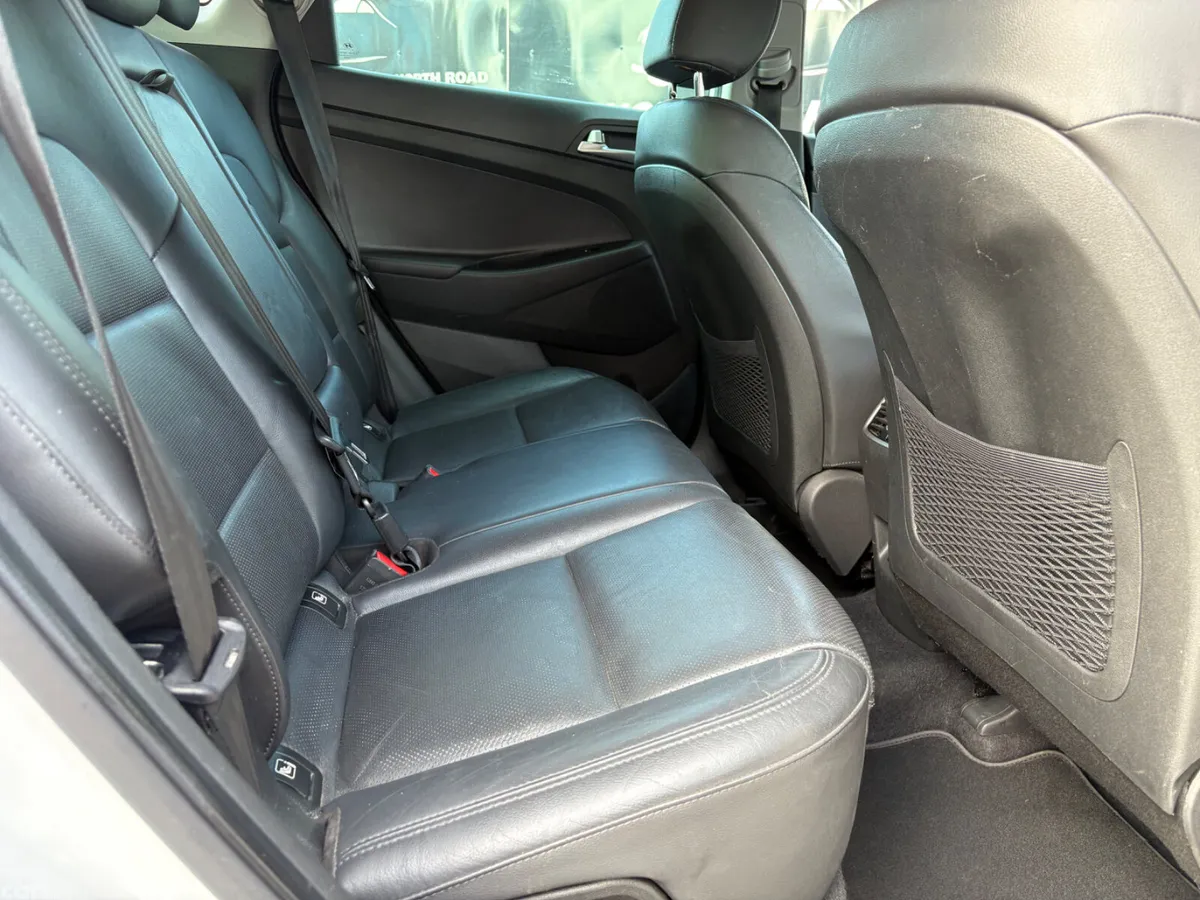 Hyundai Tucson SUV, Diesel, 2019, White