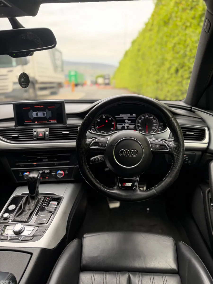 Audi A6 Saloon, Diesel, 2017, Black
