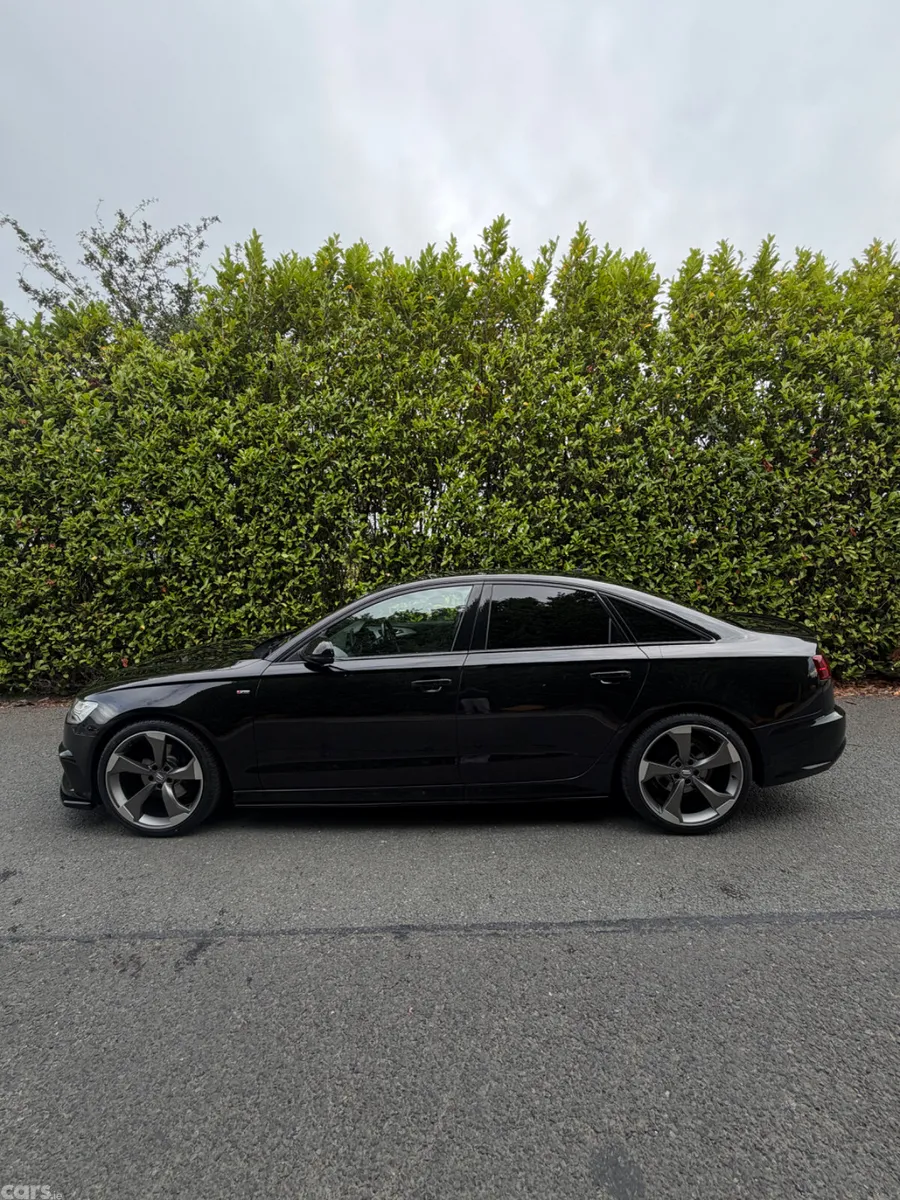 Audi A6 Saloon, Diesel, 2017, Black