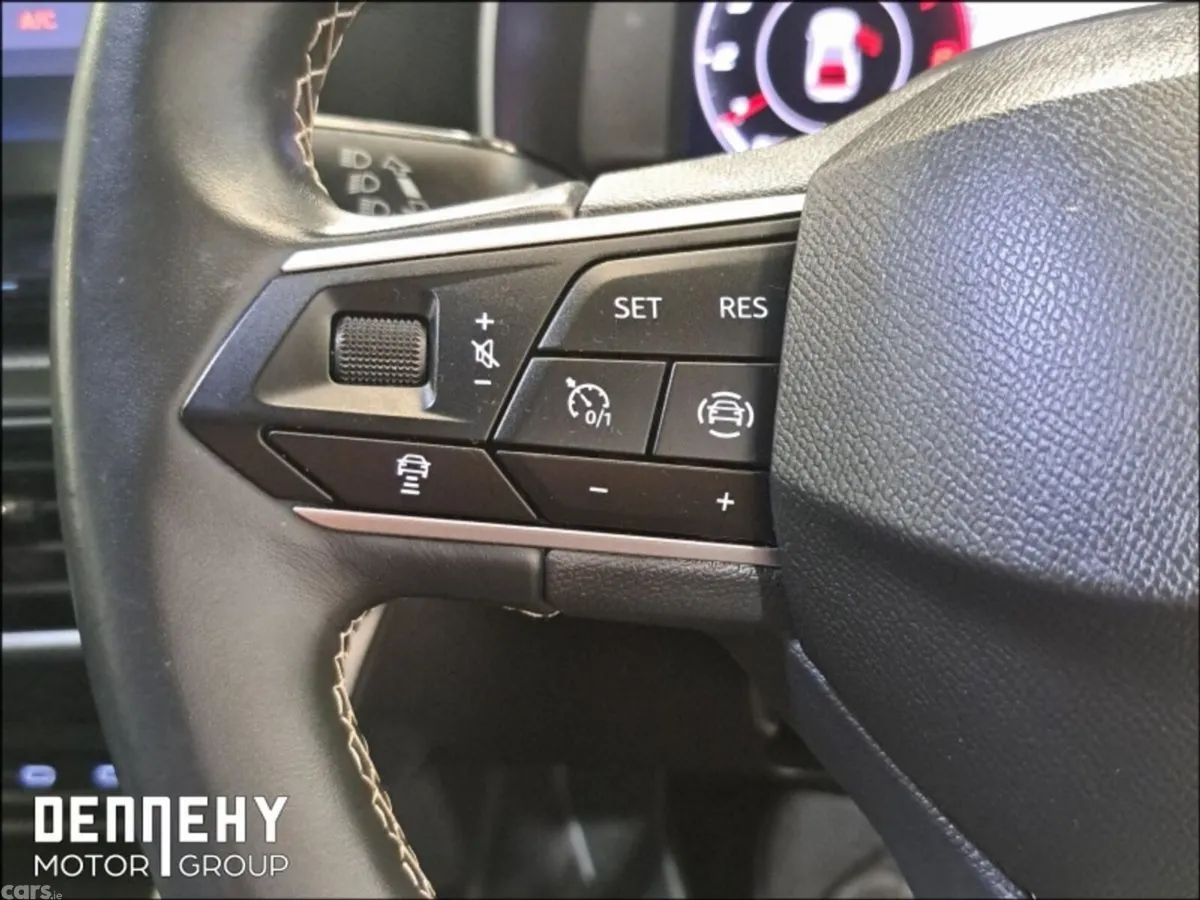 SEAT Leon Estate, Petrol, 2021, Grey