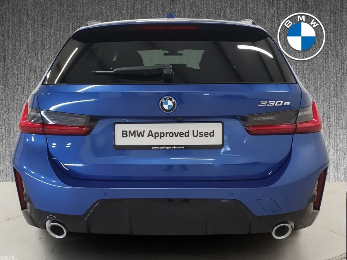 BMW 3-Series Estate, Petrol Plug-in Hybrid, 2023, Blue