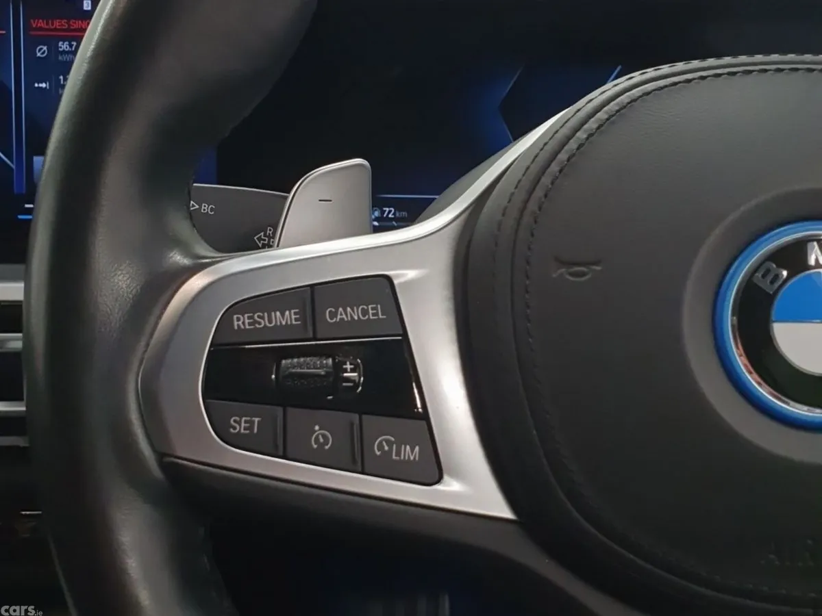 BMW 3-Series Estate, Petrol Plug-in Hybrid, 2023, Blue