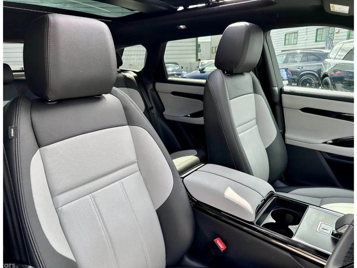 Land Rover Range Rover Evoque SUV, Petrol Plug-in Hybrid, 2026, Grey