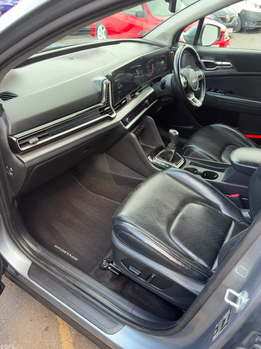 Kia Sportage SUV, Diesel, 2024, Grey