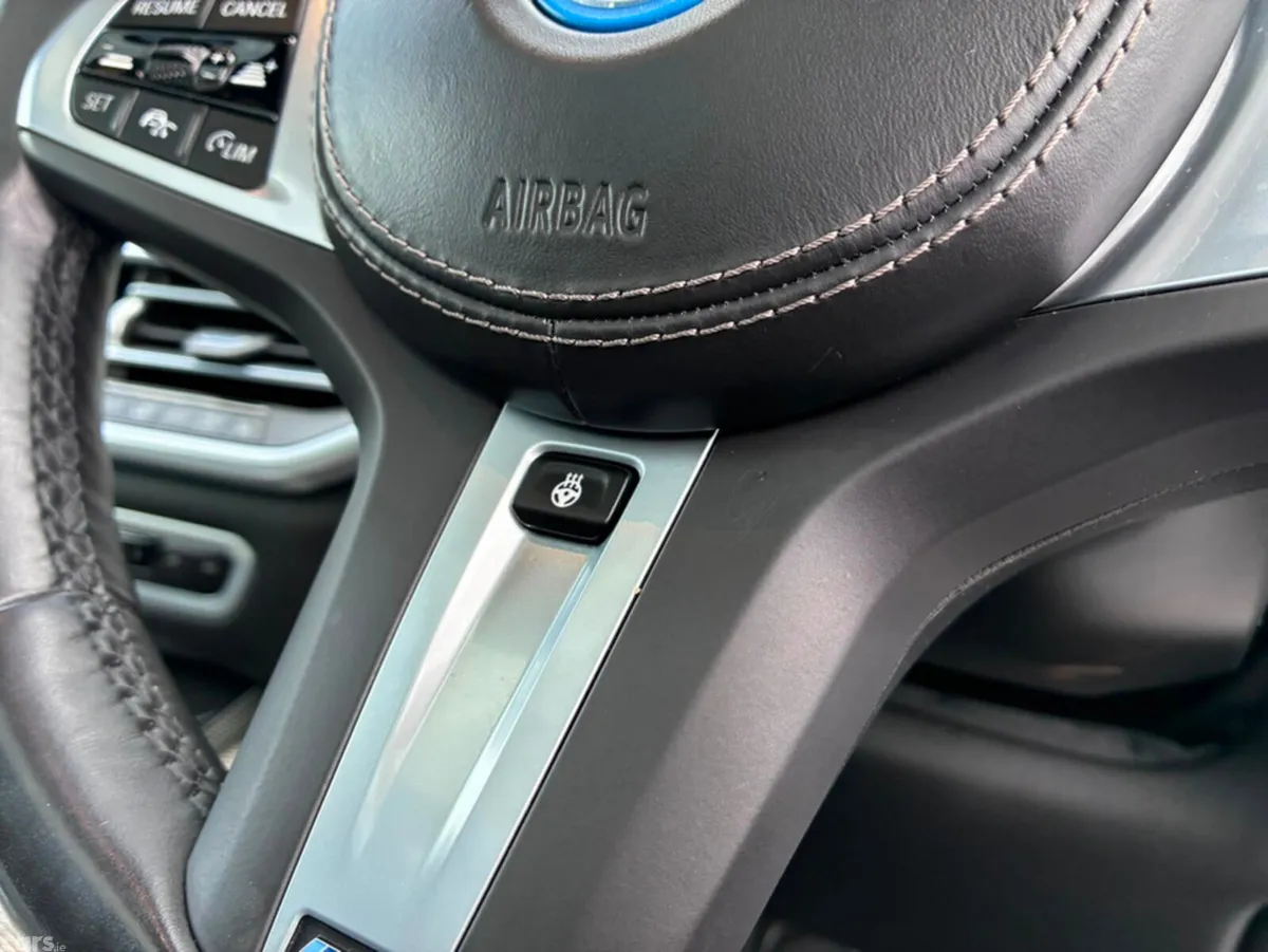 BMW X5 SUV, Petrol Plug-in Hybrid, 2023, White