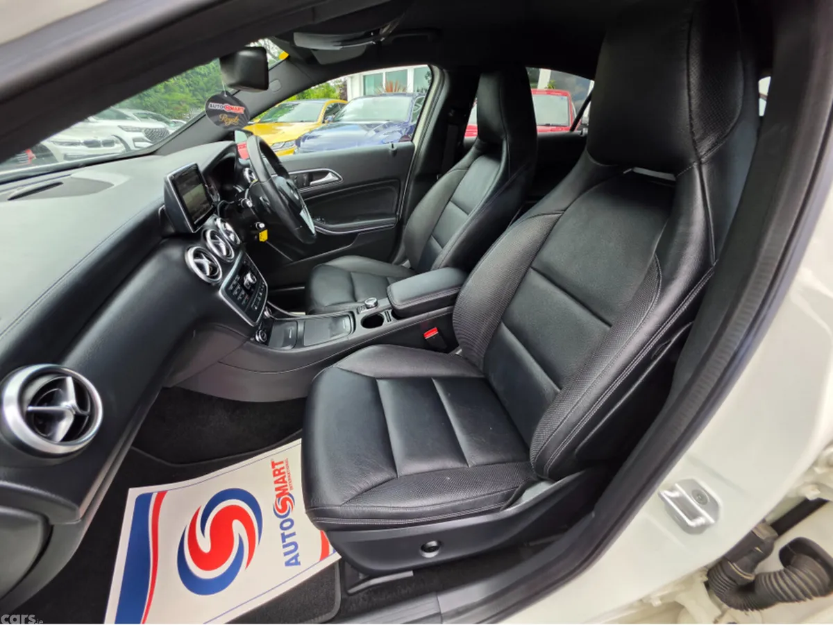 Mercedes-Benz A-Class Hatchback, Petrol, 2014, White