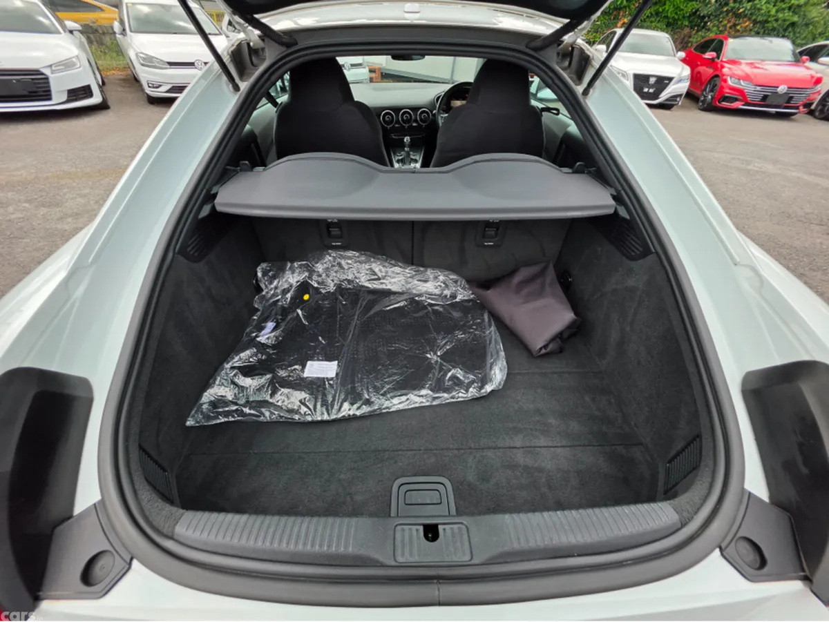 Audi TT Coupe, Petrol, 2016, White