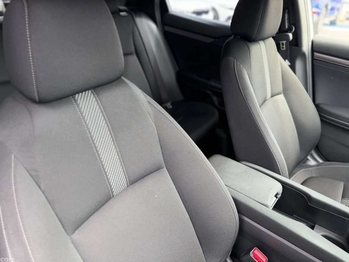Honda Civic Hatchback, Petrol, 2019, White