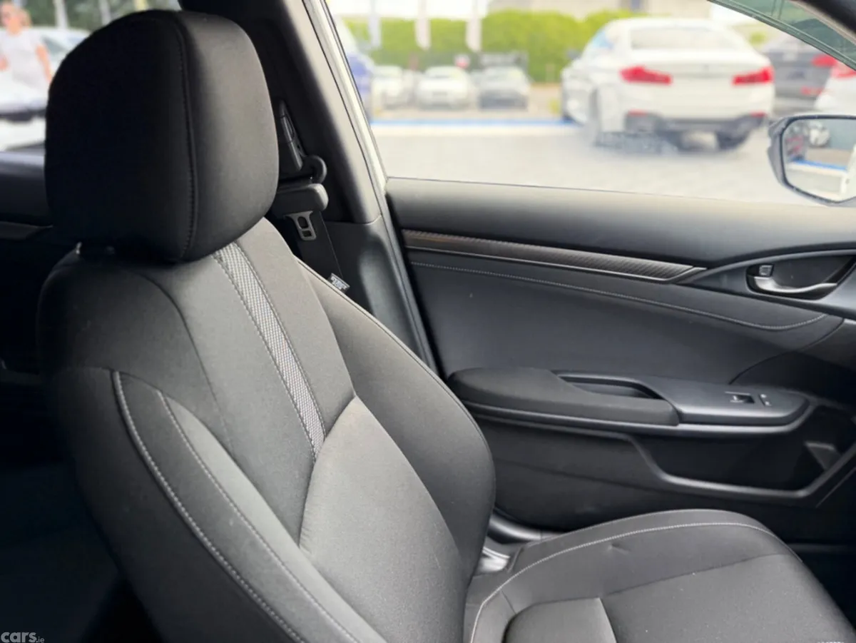 Honda Civic Hatchback, Petrol, 2019, White