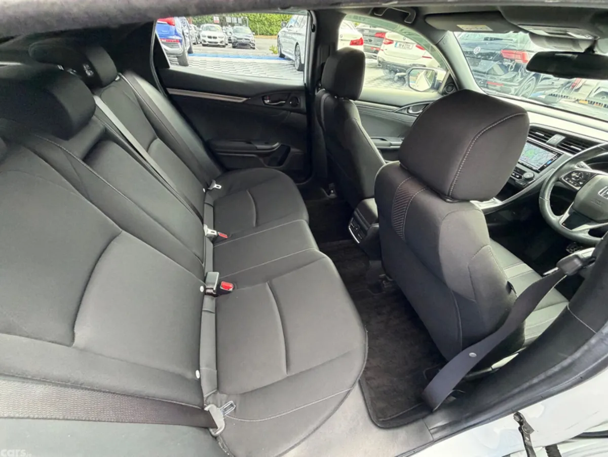 Honda Civic Hatchback, Petrol, 2019, White