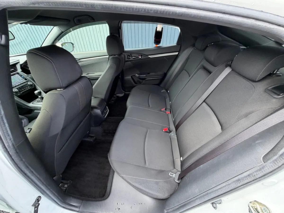 Honda Civic Hatchback, Petrol, 2019, White