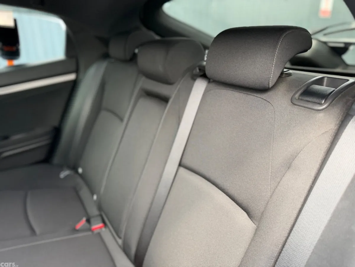 Honda Civic Hatchback, Petrol, 2019, White