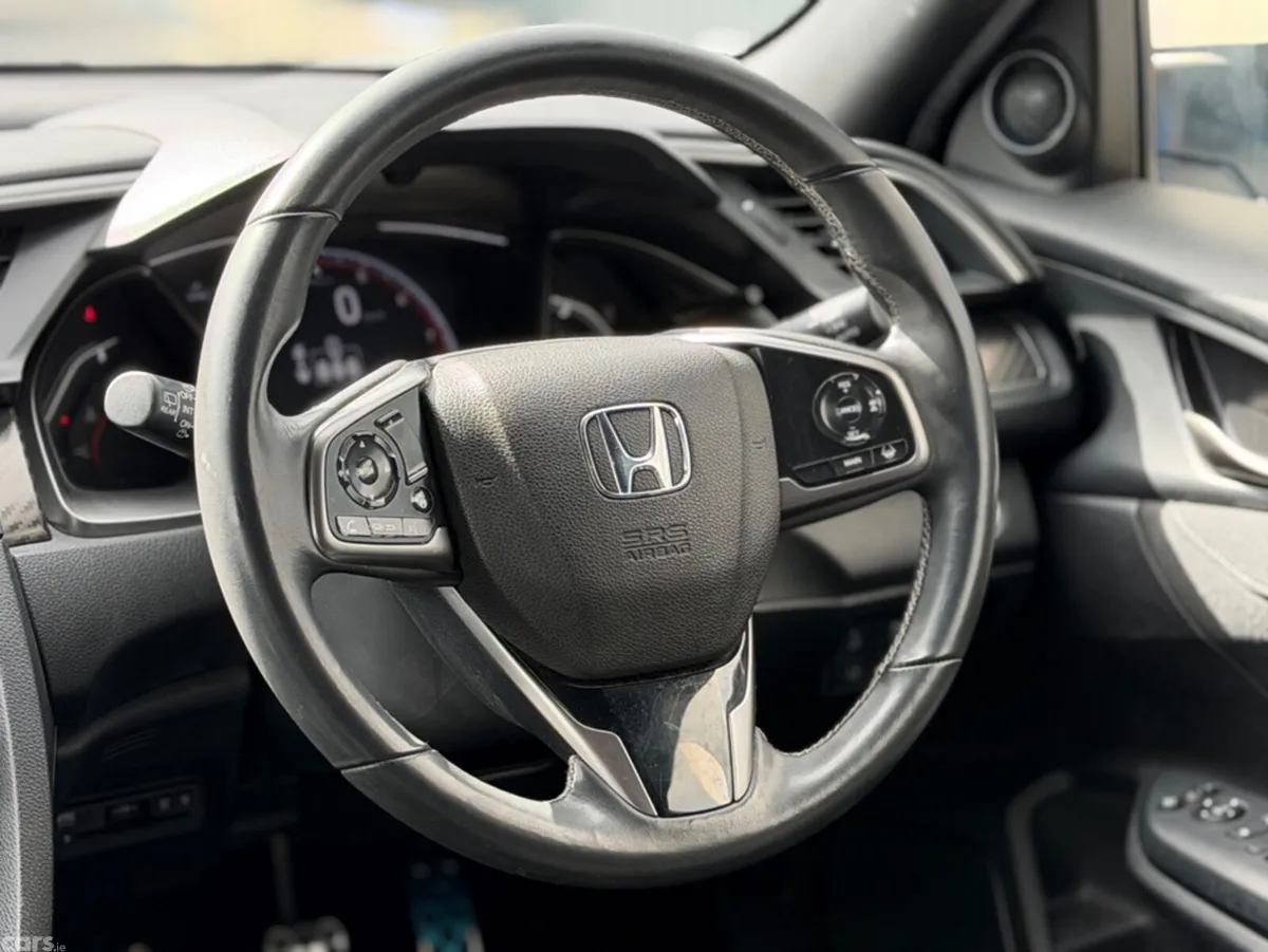 Honda Civic Hatchback, Petrol, 2019, White