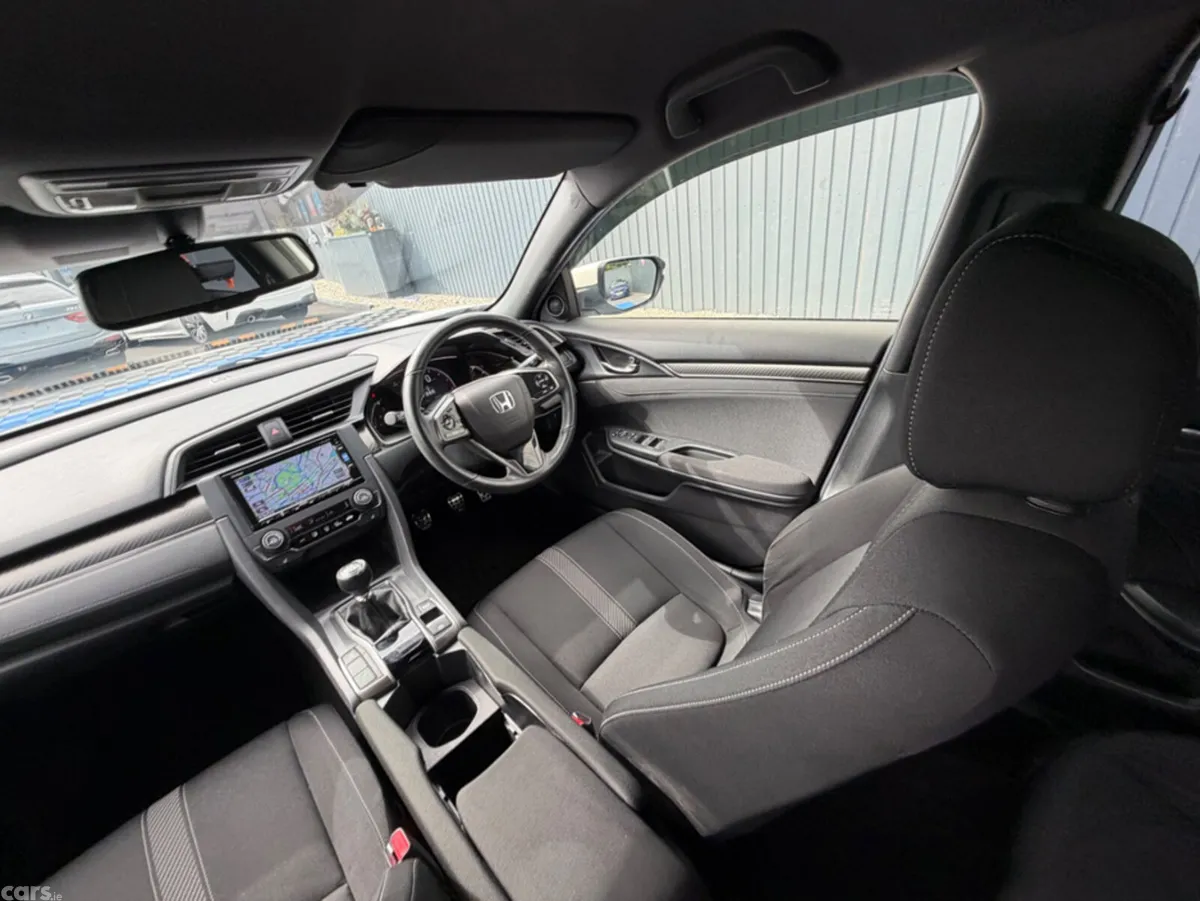 Honda Civic Hatchback, Petrol, 2019, White