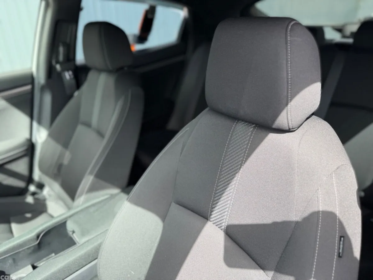 Honda Civic Hatchback, Petrol, 2019, White