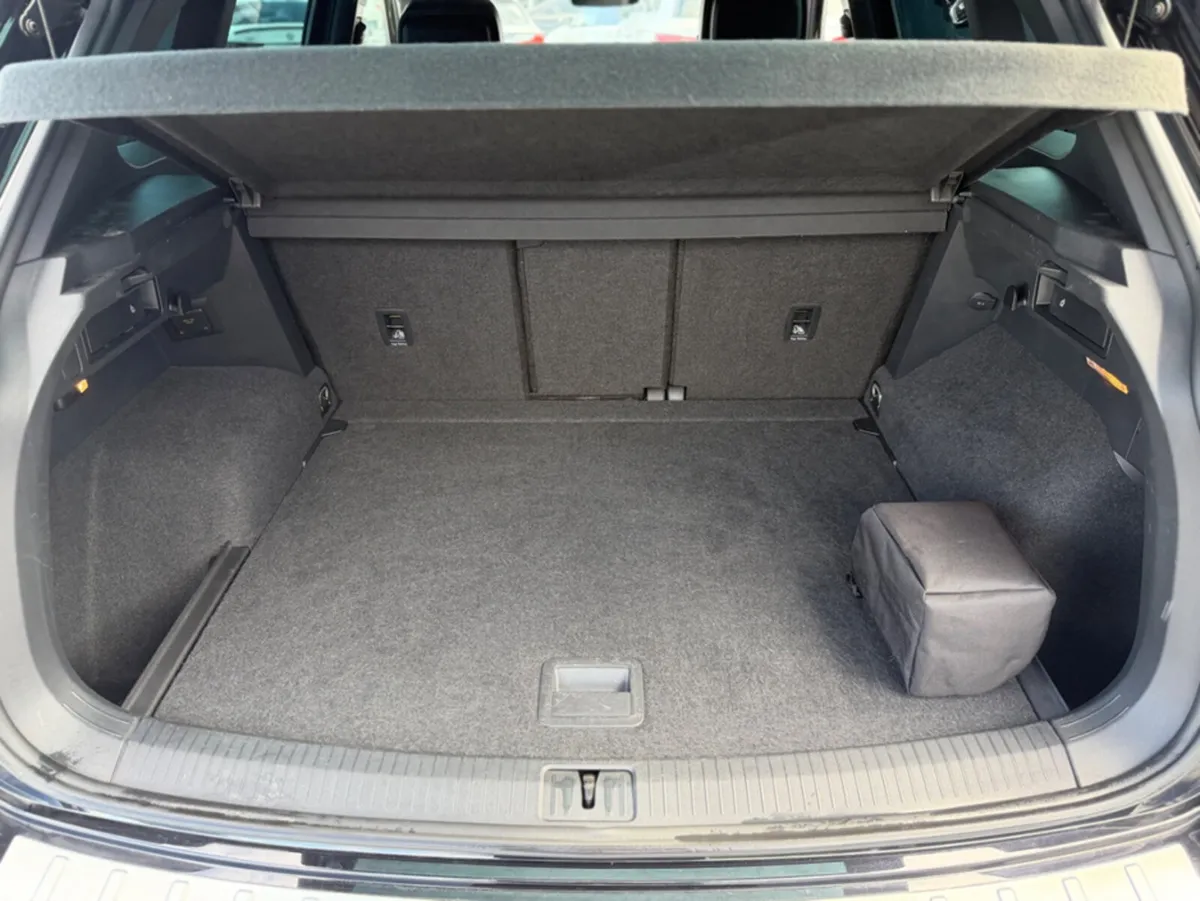 Volkswagen Tiguan SUV, Diesel, 2018, Black
