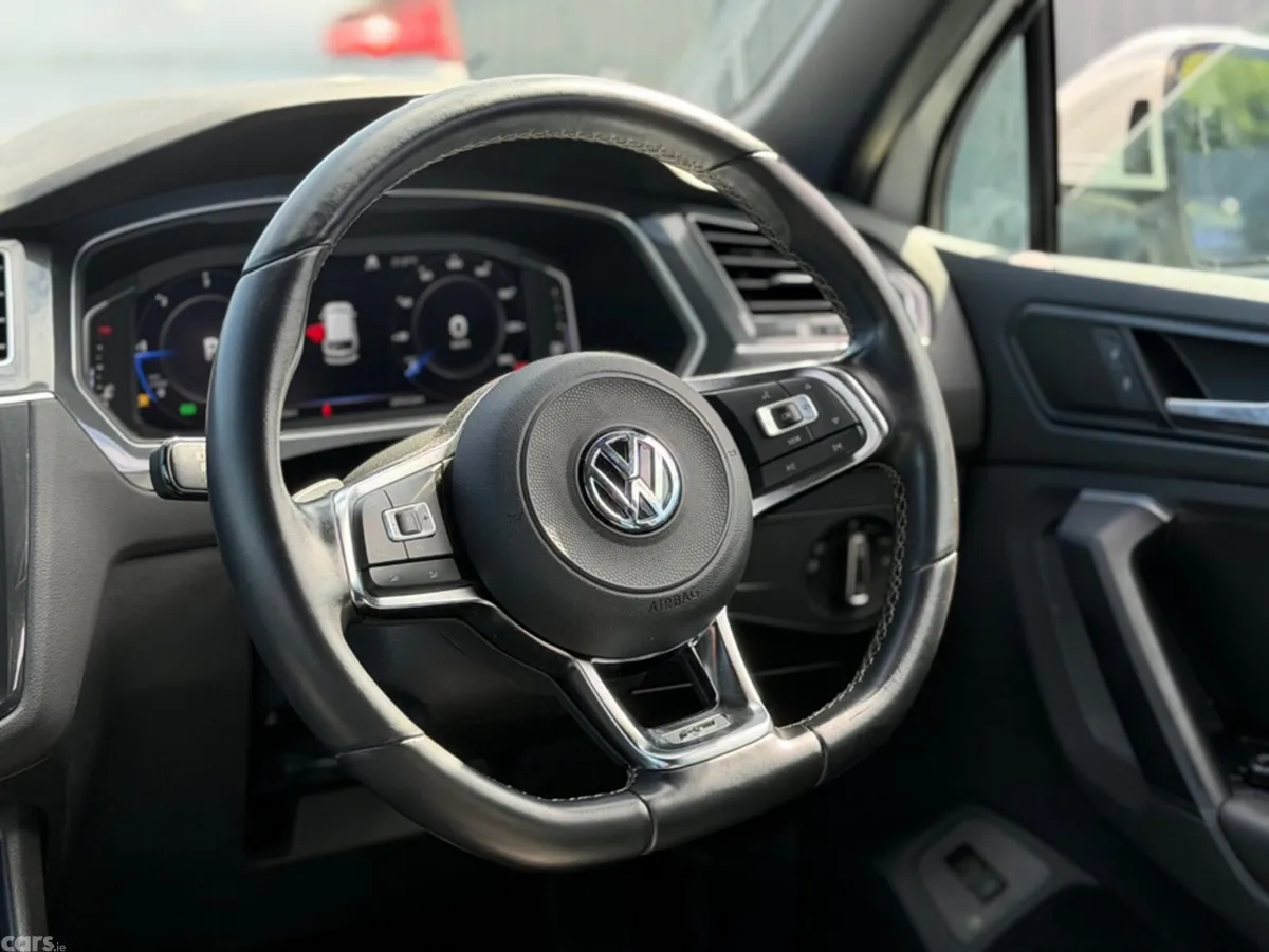 Volkswagen Tiguan SUV, Diesel, 2019, White