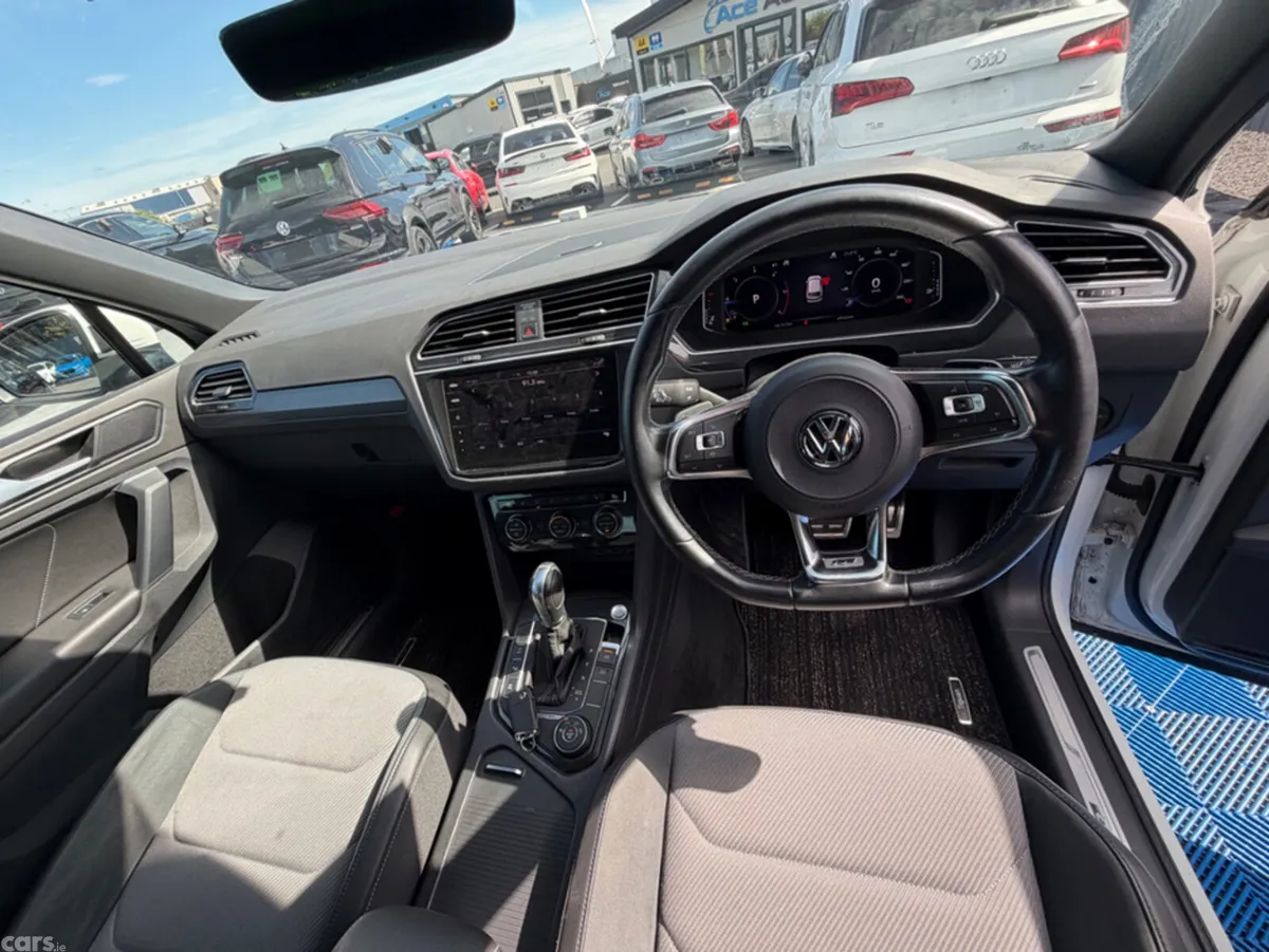 Volkswagen Tiguan SUV, Diesel, 2019, White