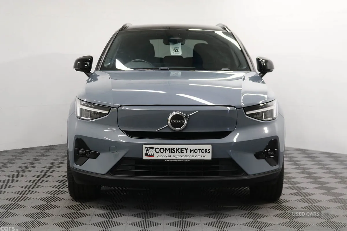 Volvo XC40 SUV, Electric, 2023, Grey