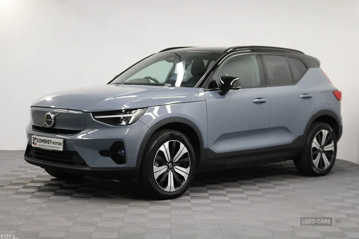 Volvo XC40 SUV, Electric, 2023, Grey
