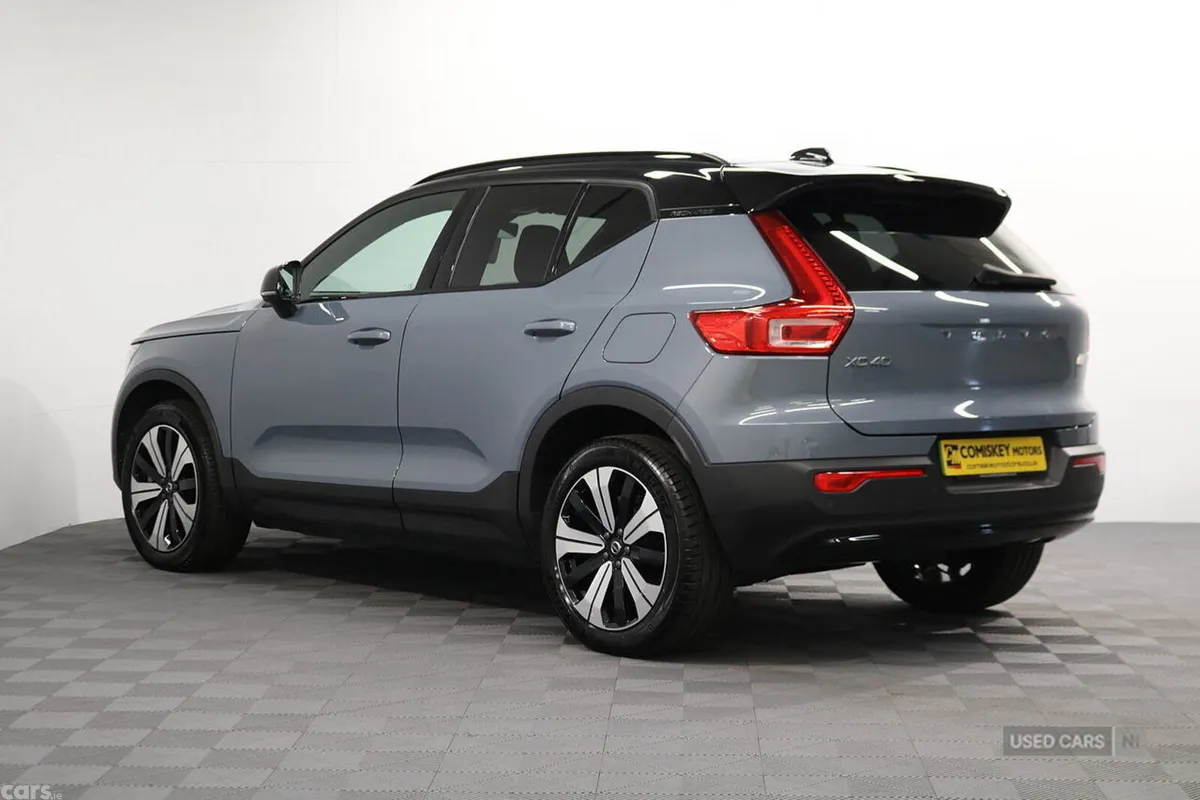 Volvo XC40 SUV, Electric, 2023, Grey
