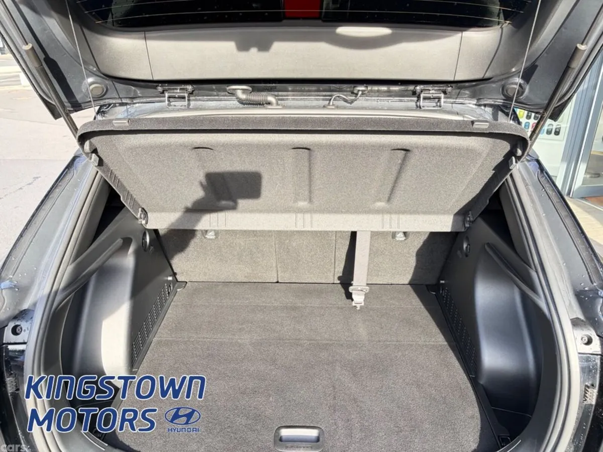 Hyundai KONA MPV, Petrol, 2023, Black