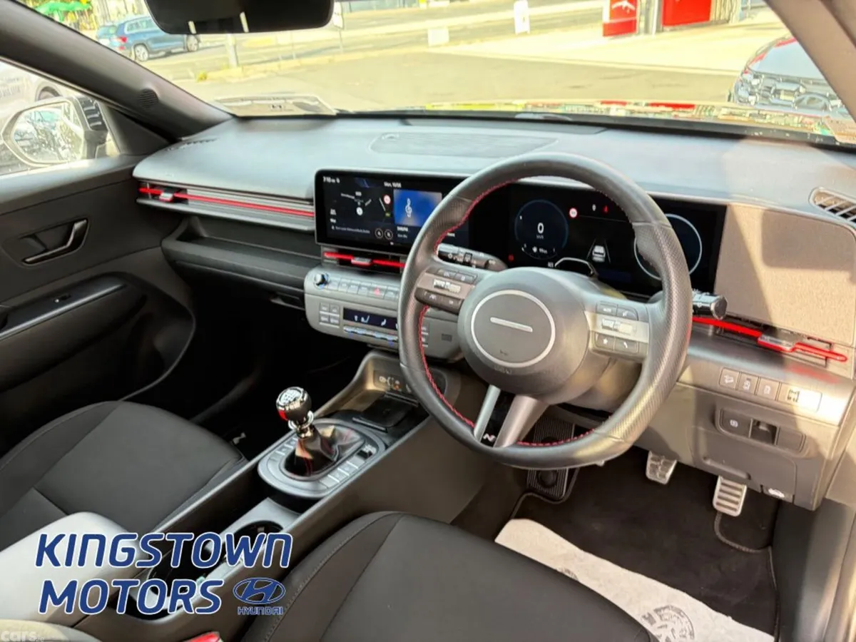 Hyundai KONA MPV, Petrol, 2023, Black