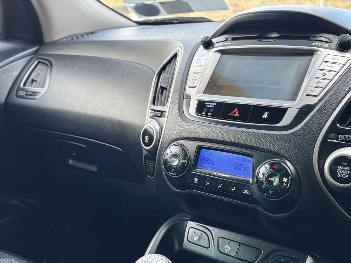Hyundai ix35 SUV, Diesel, 2011, Silver