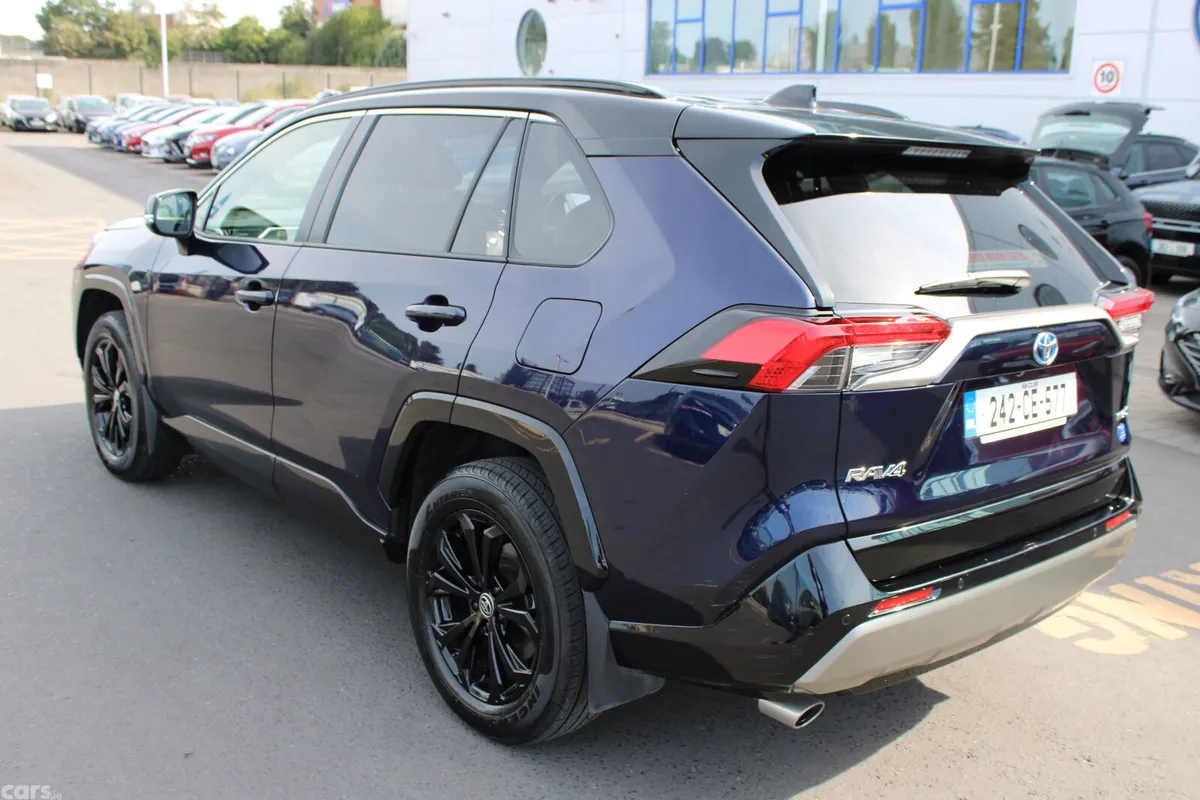 Toyota RAV4 SUV, Petrol Hybrid, 2024, Blue