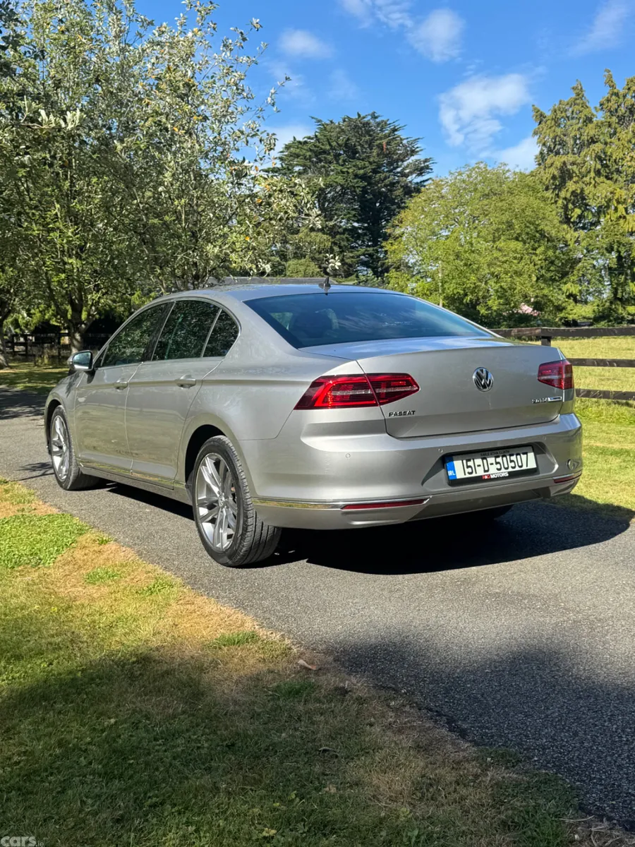 Volkswagen Passat Saloon, Diesel, 2015, Silver
