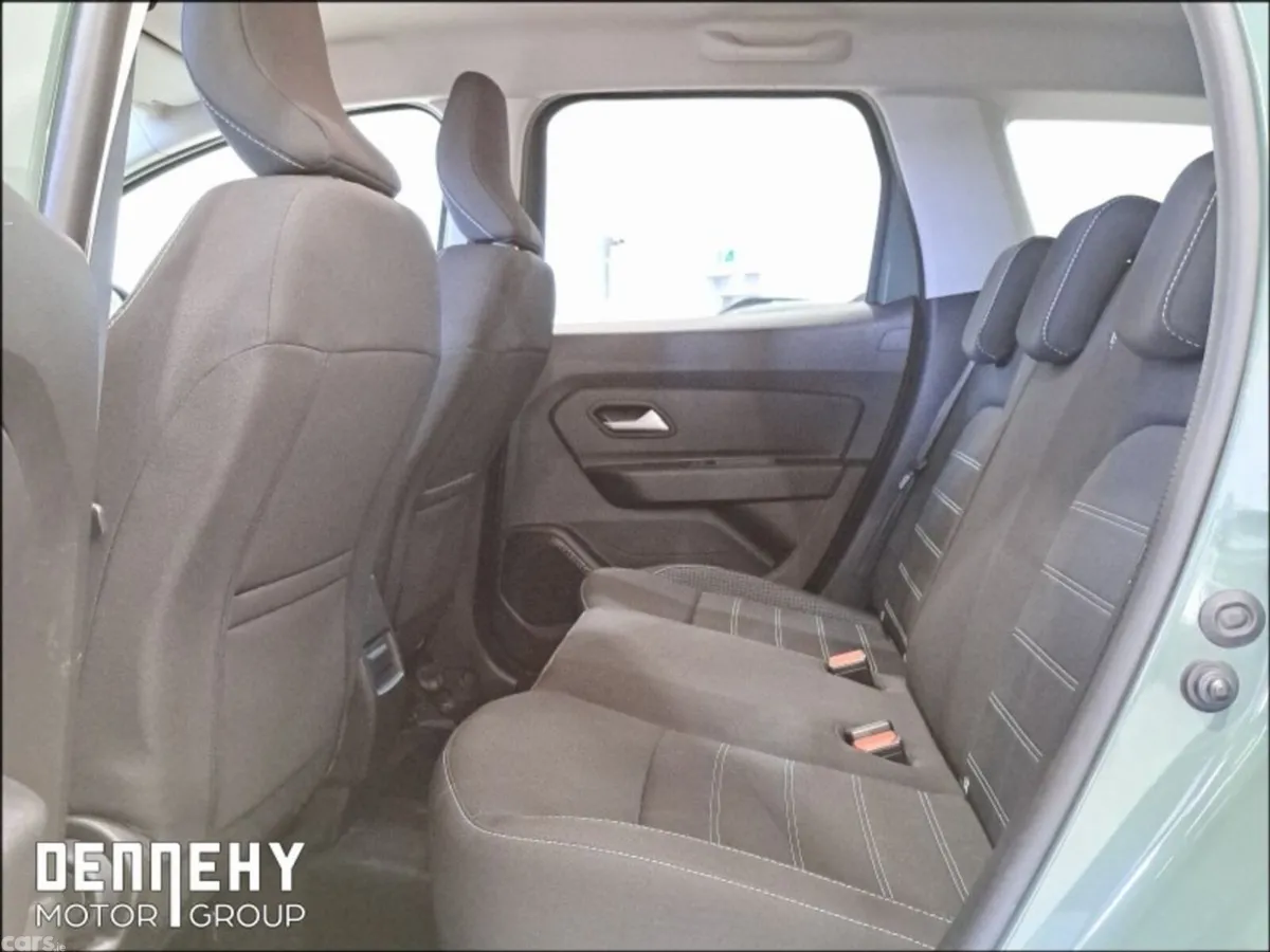 Dacia Duster SUV, Petrol, 2023, Grey